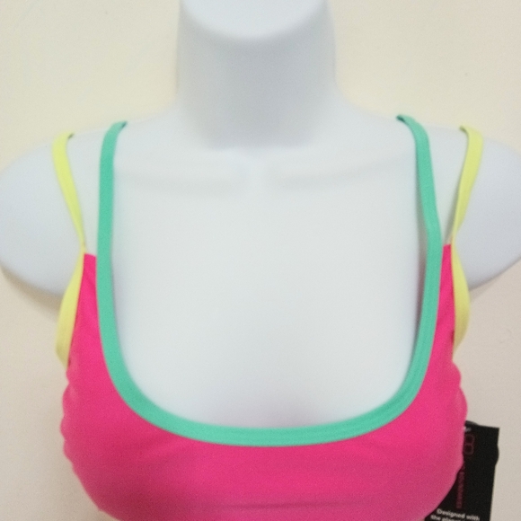 🎁NWT Swimsuit One Piece Push-Up Pads, Stretchable, Adjustable Double Straps - Picture 11 of 16